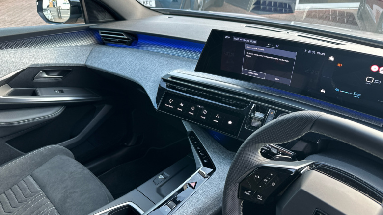 Peugeot 5008 157kW GT 73kWh 5dr Auto Electric Estate